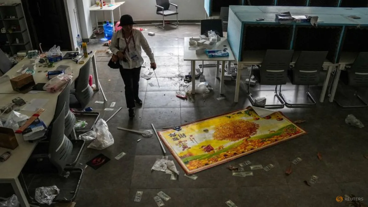 Gedung komersial yang terkait dengan operasi penipuan online di Kamboja