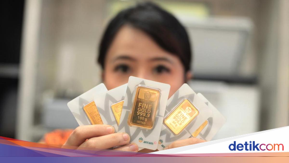 Grafik penurunan harga emas Antam di Butik Logam Mulia Medan hari ini