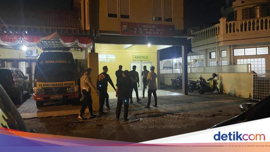 Ilustrasi penanganan kasus kepolisian dan garis polisi di lokasi kejadian