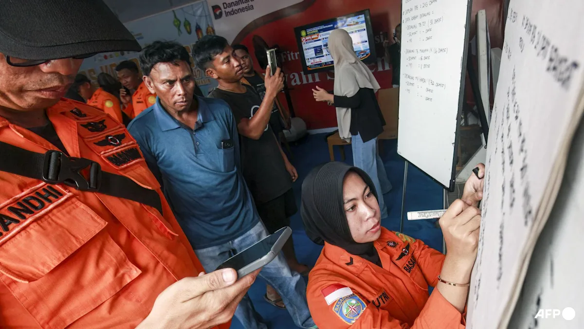 Feri Tenggelam di Perairan Jawa, 6 Orang Tewas dan 129 Hilang