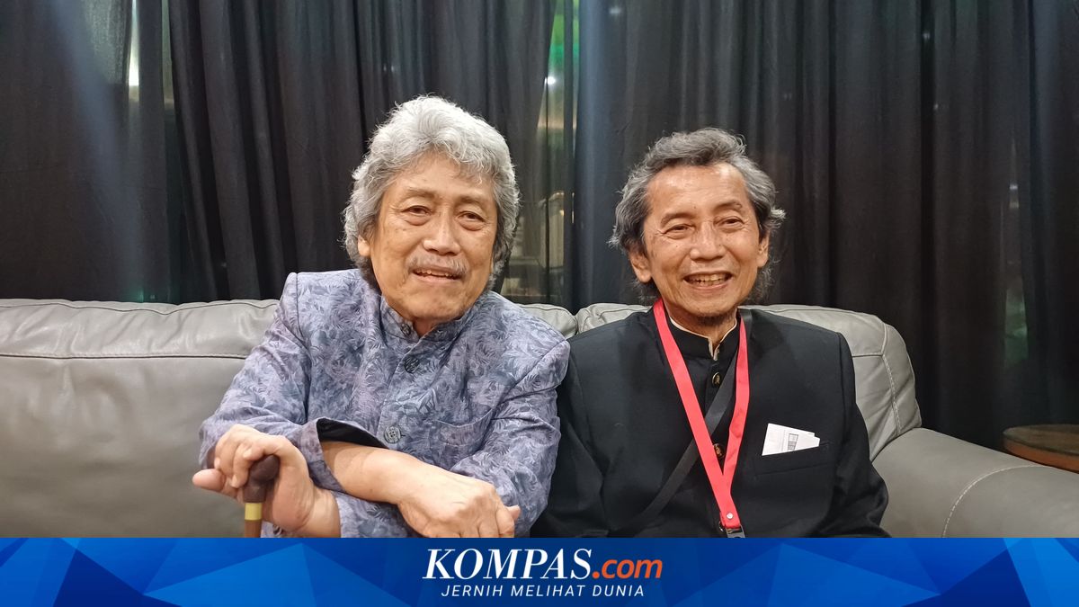 Sam Bimbo menerima penghargaan Lifetime Achievement Award di The Papandayan Jazz Festival 2026