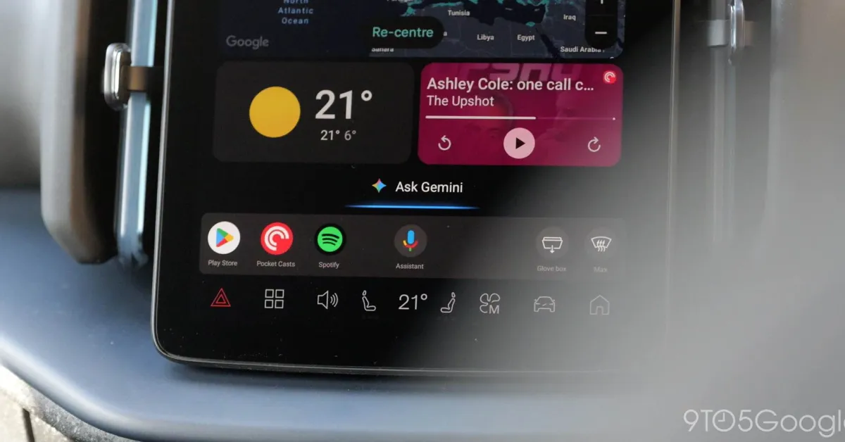 Tampilan layar Android Auto yang menggunakan kecerdasan buatan Gemini di dalam mobil