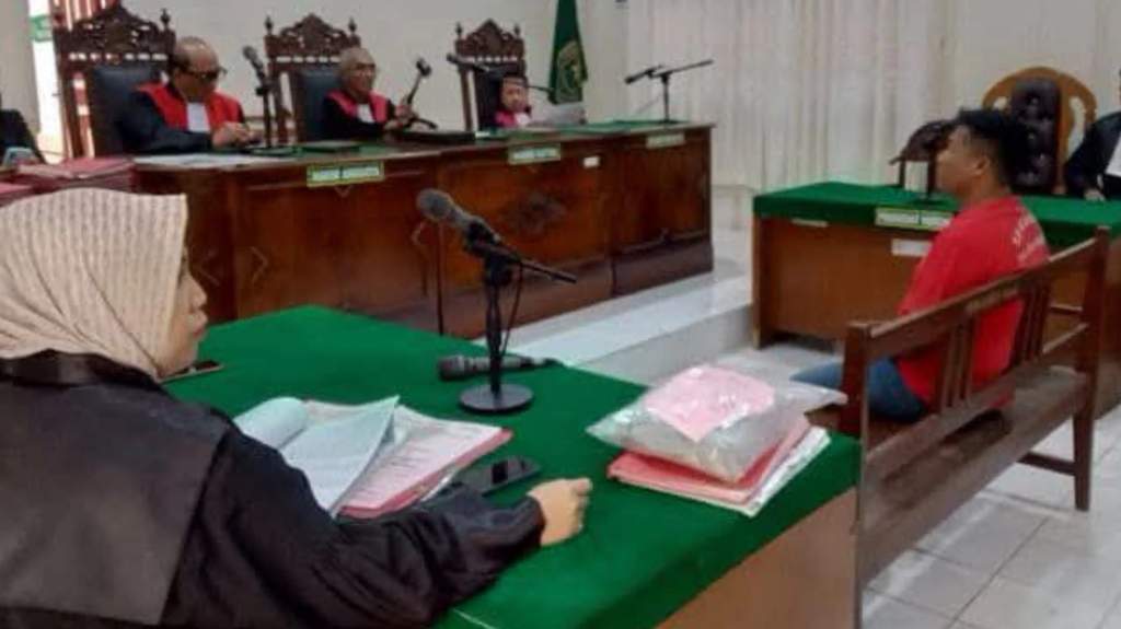 Suasana persidangan perkara pembunuhan dan penikaman di Pengadilan Negeri Medan